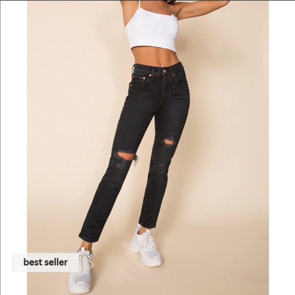 Levi's 501 High Rise Distressed Jeans